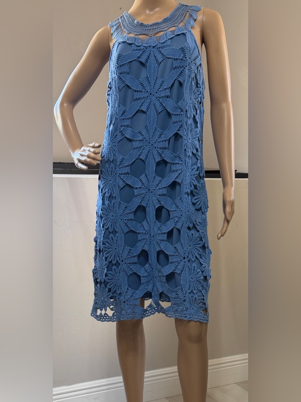 Ultra Pink New crochet, lined knee length dress. Sky blue, size 8